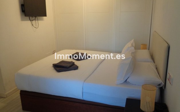 Resale - Apartment - Torremolinos - Montemar