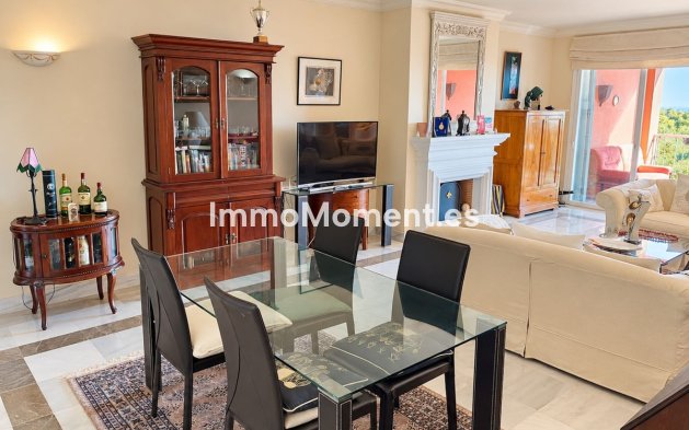 Resale - Apartment - Benahavís - Monte Halcones