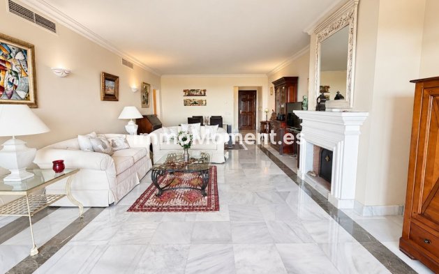 Resale - Apartment - Benahavís - Monte Halcones