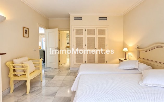 Resale - Apartment - Benahavís - Monte Halcones