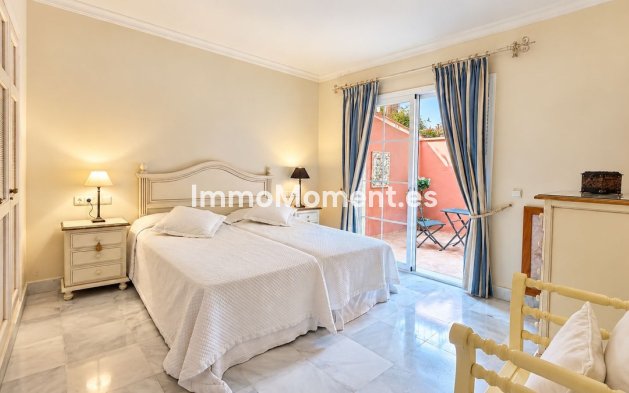 Resale - Apartment - Benahavís - Monte Halcones