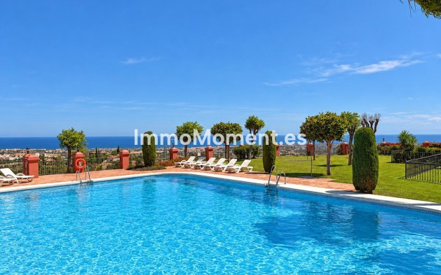 Resale - Apartment - Benahavís - Monte Halcones