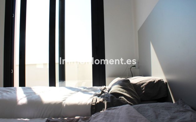 Resale - Detached villa - Finestrat