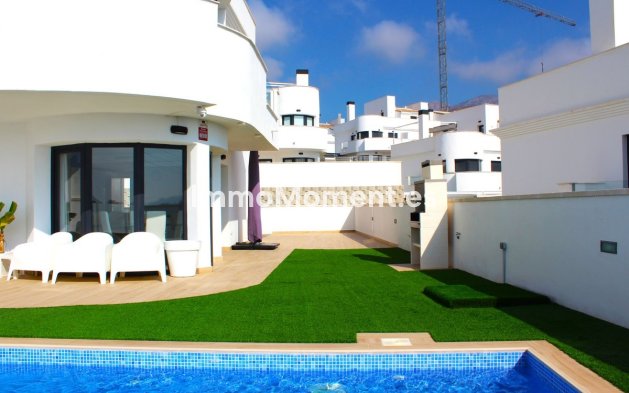 Resale - Detached villa - Finestrat