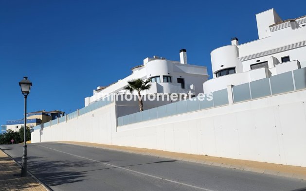 Resale - Detached villa - Finestrat