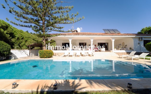 Reventa - Villa independiente - Marbella - Marbesa