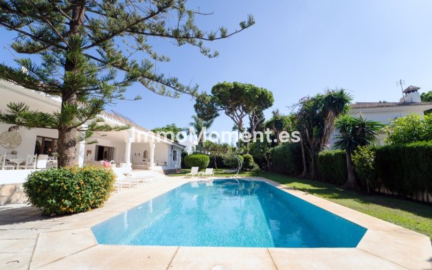 Reventa - Villa independiente - Marbella - Marbesa
