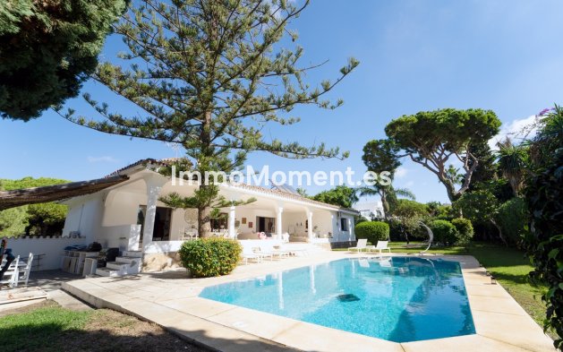 Reventa - Villa independiente - Marbella - Marbesa