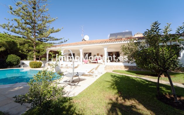 Reventa - Villa independiente - Marbella - Marbesa