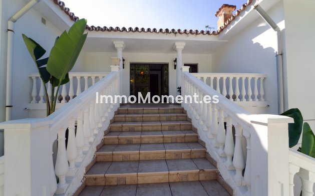 Reventa - Villa independiente - Marbella - Marbesa