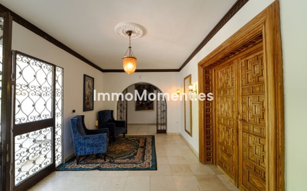 Reventa - Villa independiente - Marbella - Marbesa