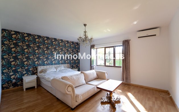 Reventa - Villa independiente - Marbella - Marbesa