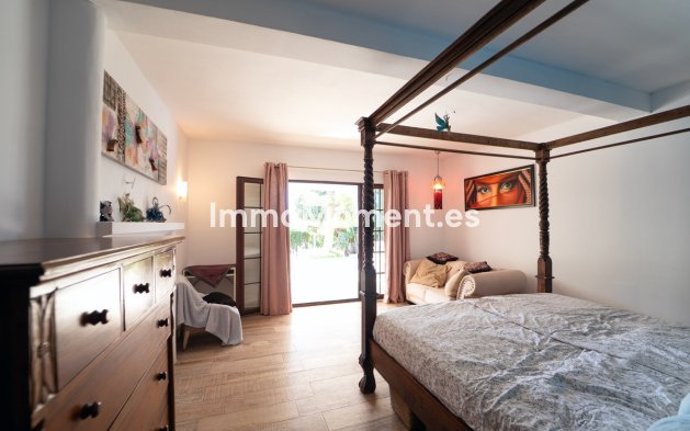 Reventa - Villa independiente - Marbella - Marbesa