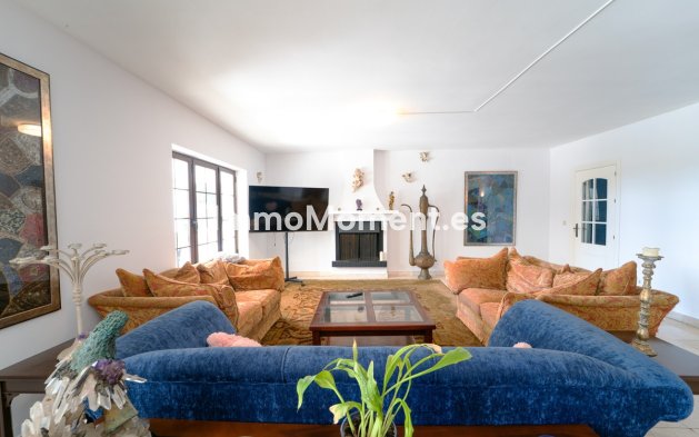Reventa - Villa independiente - Marbella - Marbesa
