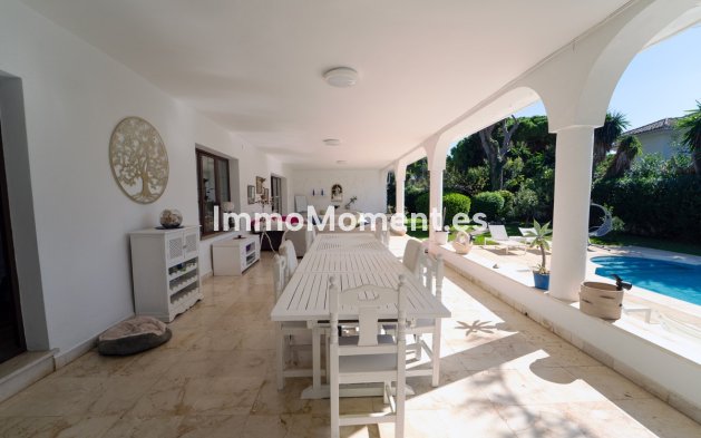 Reventa - Villa independiente - Marbella - Marbesa