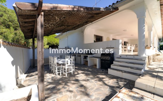 Reventa - Villa independiente - Marbella - Marbesa