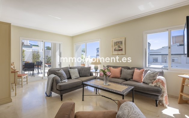 Wiederverkauf - Wohnung - Estepona  - Estepona Centro