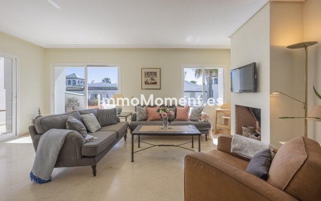 Wiederverkauf - Wohnung - Estepona  - Estepona Centro