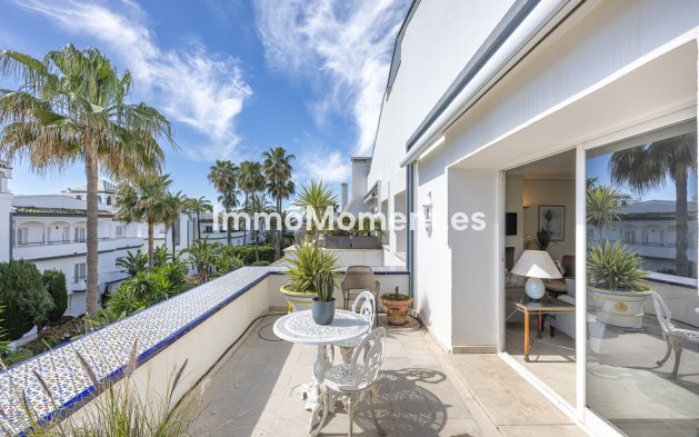 Wiederverkauf - Wohnung - Estepona  - Estepona Centro