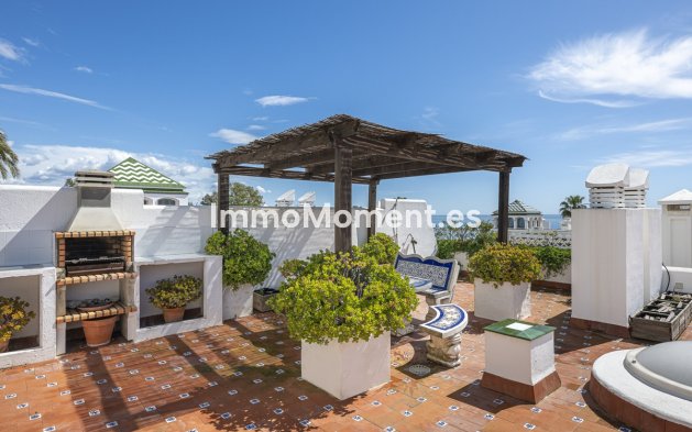 Wiederverkauf - Wohnung - Estepona  - Estepona Centro