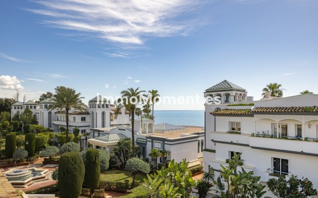 Wiederverkauf - Wohnung - Estepona  - Estepona Centro
