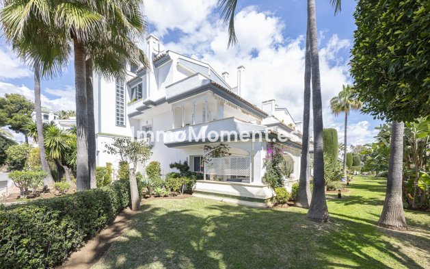Wiederverkauf - Wohnung - Estepona  - Estepona Centro
