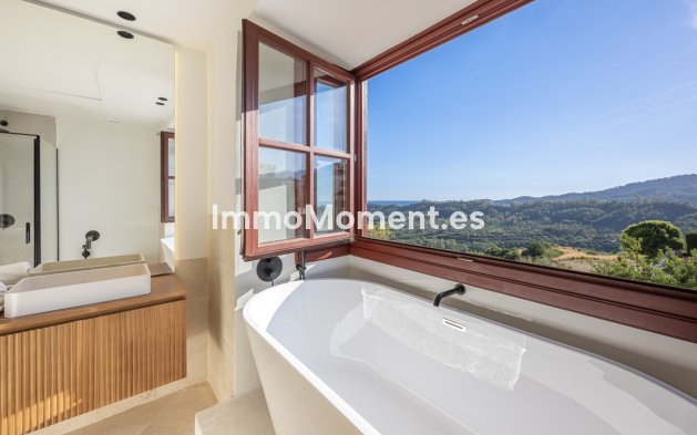 Resale - Townhouse - Benahavís - Benahavís Centro