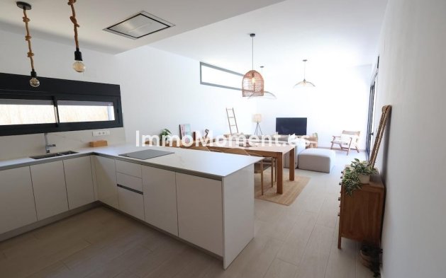 Bestaande woning - Vrijstaande villa - Algorfa - Algorfa Centro
