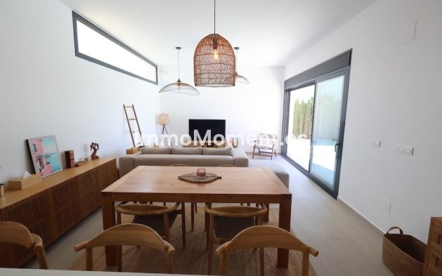 Bestaande woning - Vrijstaande villa - Algorfa - Algorfa Centro