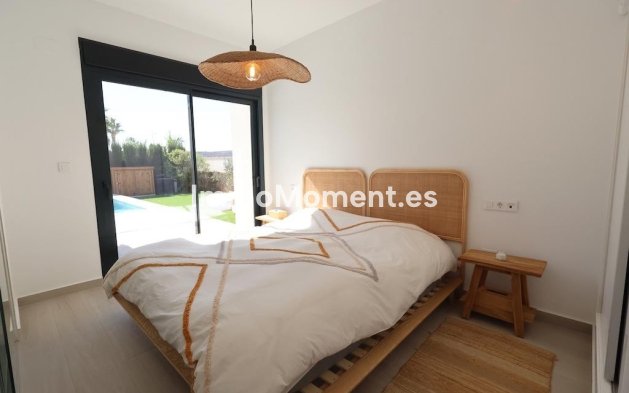 Bestaande woning - Vrijstaande villa - Algorfa - Algorfa Centro