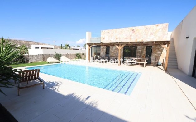 Bestaande woning - Vrijstaande villa - Algorfa - Algorfa Centro