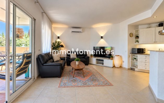 Resale - Apartment - Fuengirola - Fuengirola Centro