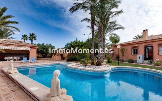 Wiederverkauf - Freistehende Villa - Torrevieja - La Siesta