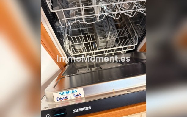 Resale - Apartment - Estepona - Atalaya