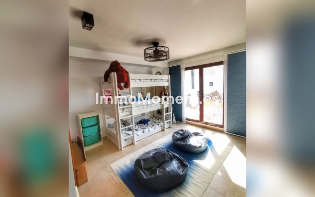 Wiederverkauf - Wohnung - Marbella - Altos de los Monteros