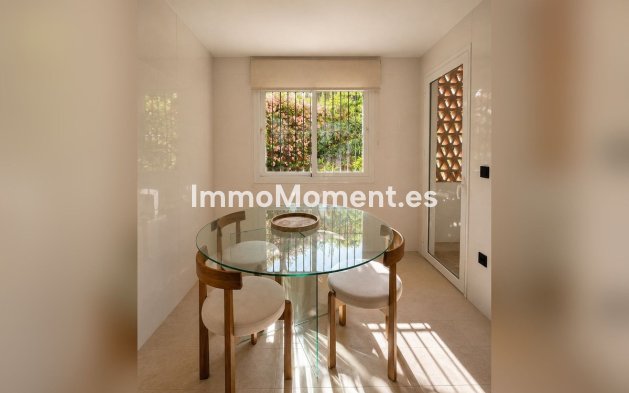 Resale - Apartment - Marbella - Sierra Blanca
