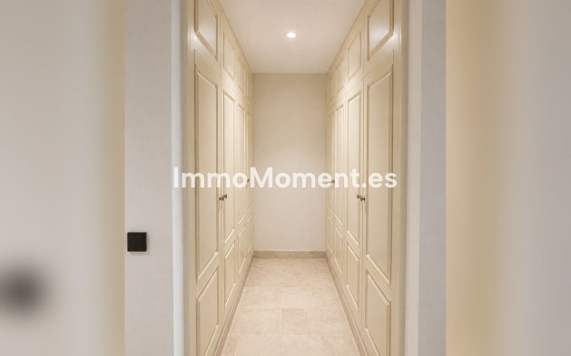 Resale - Apartment - Marbella - Sierra Blanca