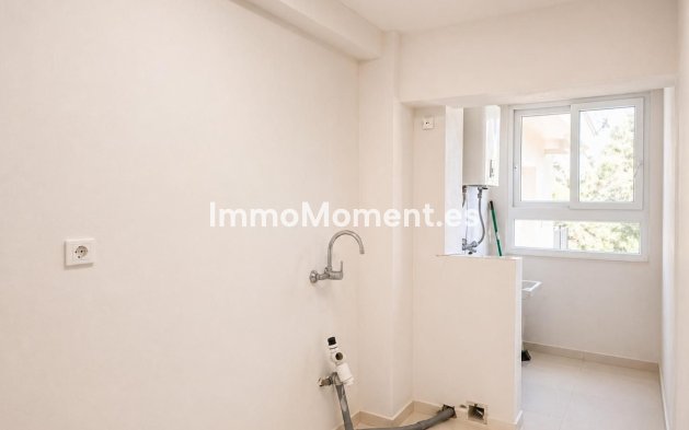 Wiederverkauf - Wohnung - Torremolinos - La Carihuela