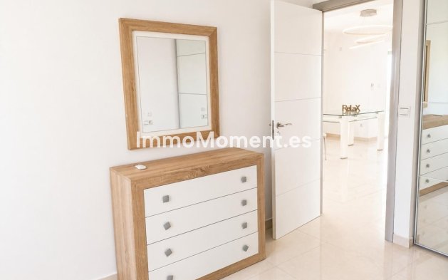 Wiederverkauf - Wohnung - Torremolinos - La Carihuela