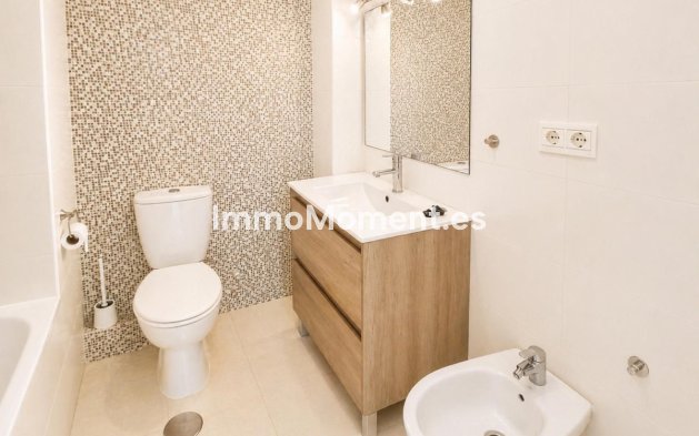 Wiederverkauf - Wohnung - Torremolinos - La Carihuela