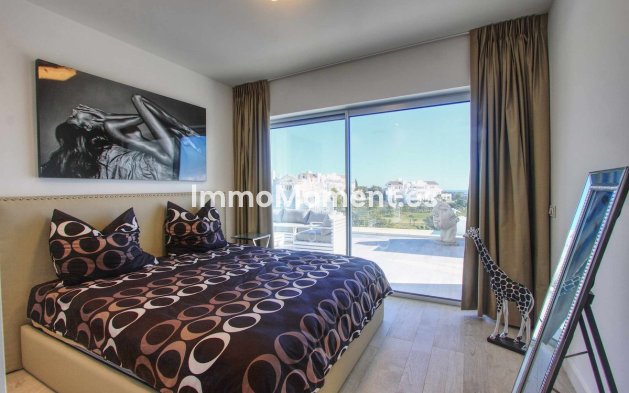 Reventa - Apartamento - Casares - Casares Centro