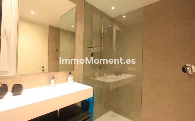 Reventa - Apartamento - Casares - Casares Centro