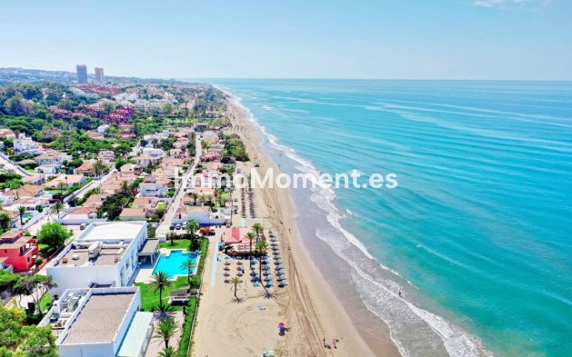 Resale - Apartment - Marbella - Elviria