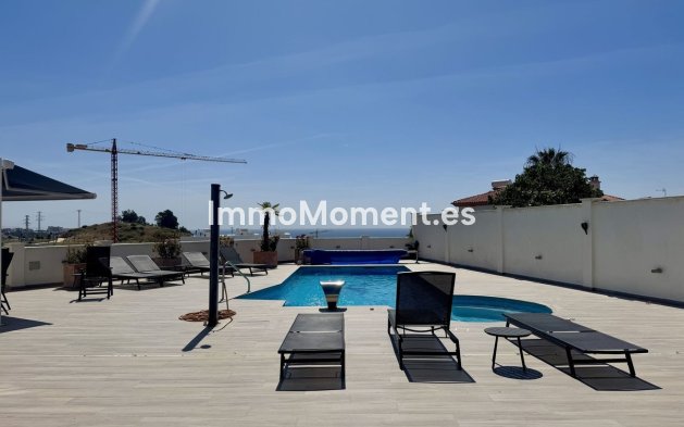 Wiederverkauf - Freistehende Villa - Estepona  - Estepona Centro