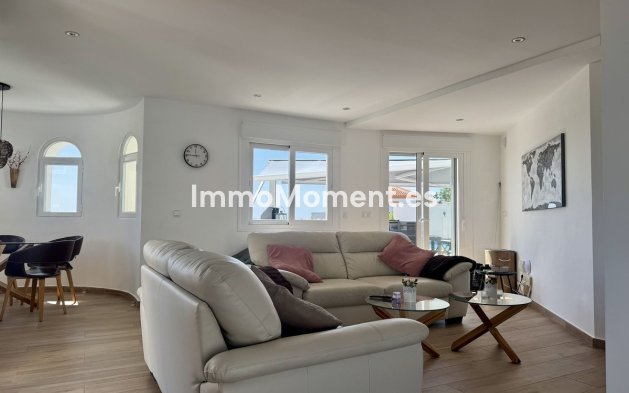 Wiederverkauf - Freistehende Villa - Estepona  - Estepona Centro