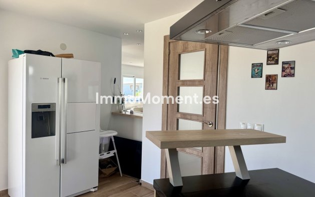 Wiederverkauf - Freistehende Villa - Estepona  - Estepona Centro