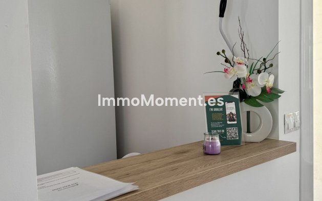Wiederverkauf - Freistehende Villa - Estepona  - Estepona Centro