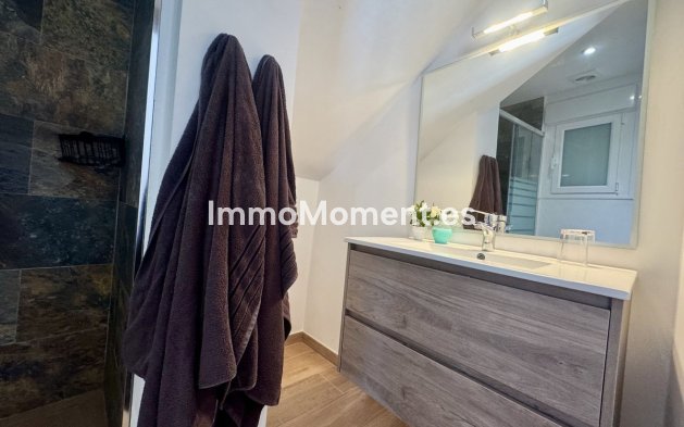 Wiederverkauf - Freistehende Villa - Estepona  - Estepona Centro