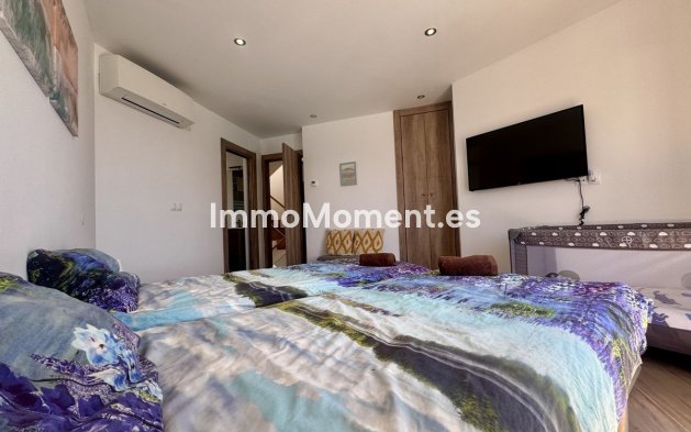 Wiederverkauf - Freistehende Villa - Estepona  - Estepona Centro