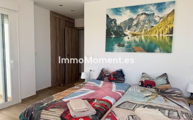 Wiederverkauf - Freistehende Villa - Estepona  - Estepona Centro